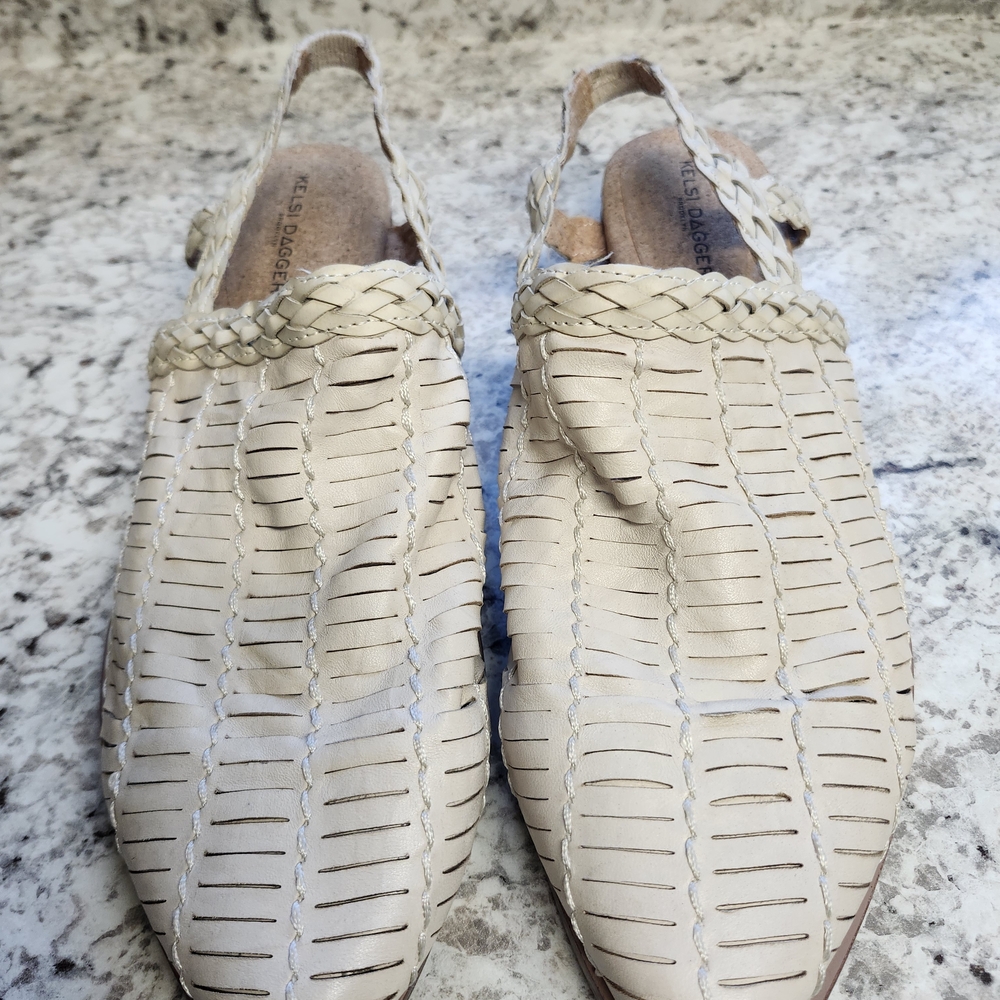Kelsi Dagger Brooklyn Spencer Cream Flats Women's Size 11 - Picture 2 of 5